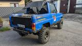 Toyota Land Cruiser KJ-70  - Toyota Land Cruiser: 70