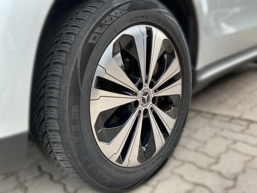 Mercedes-Benz EQC 400 4M MULTI KAMERA SPUR STANDH SHZ