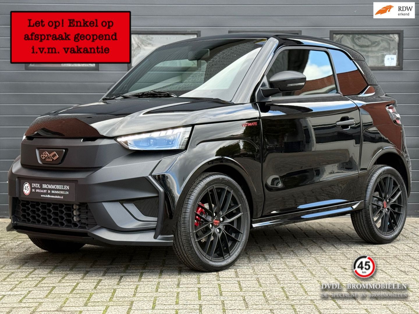 Ligier JS 50 Sport Ultimate Brommobiel STERRENHEMEL NIE