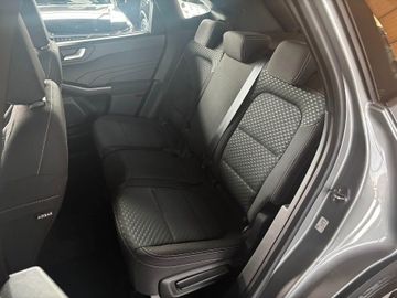 Ford Kuga - 10