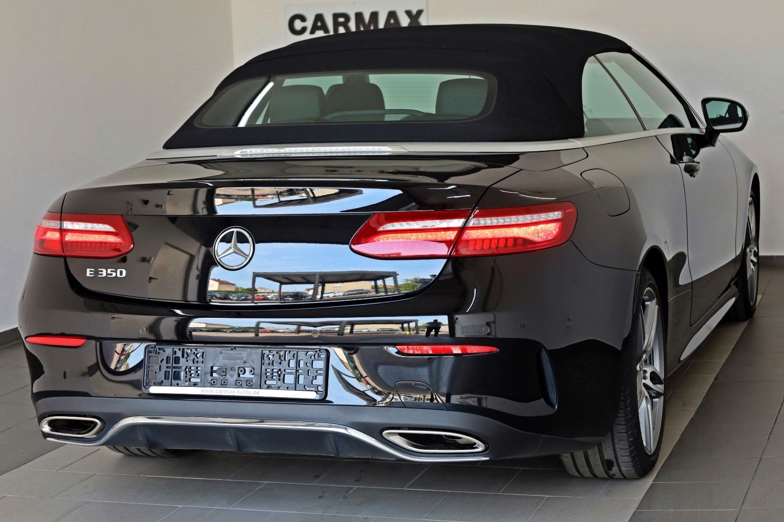 Fahrzeugabbildung Mercedes-Benz E 350 Cabrio AMG Line Leder,Navi,LED,Kamera,SH