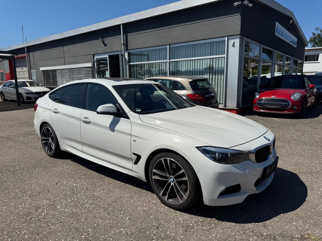 Image of BMW 330 Gran Turismo