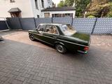 Mercedes-Benz 200 W 123 - Mercedes-Benz 200 in Bochum