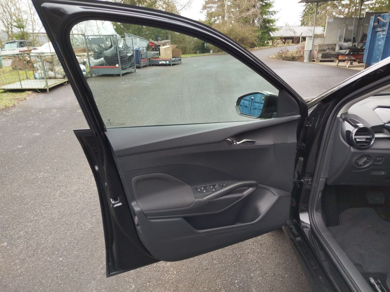 Fahrzeugabbildung SKODA Fabia Extra Plus SELECTS85/1.0 A7F