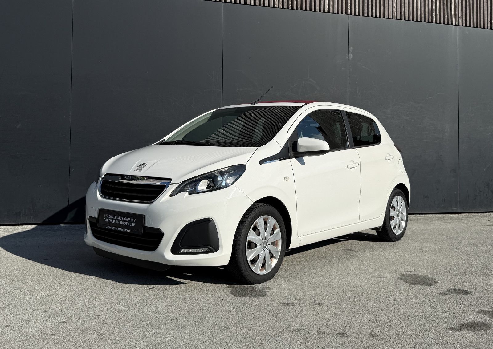 PEUGEOT 108