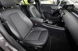 Mercedes-Benz CLA 250 e Coupé DISTRONIC+360°+KEYLESS+LED+18" - mit Hybrid-Antrieb: Coupe, Grau