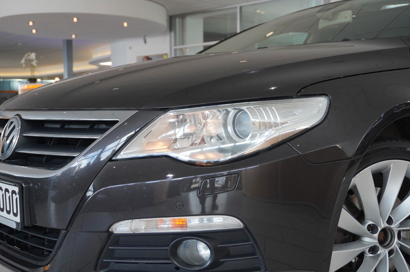 Fahrzeugabbildung Volkswagen Passat CC 2.0 TDI COUPE NAVI/BI-XENON/SHZ/PANO.