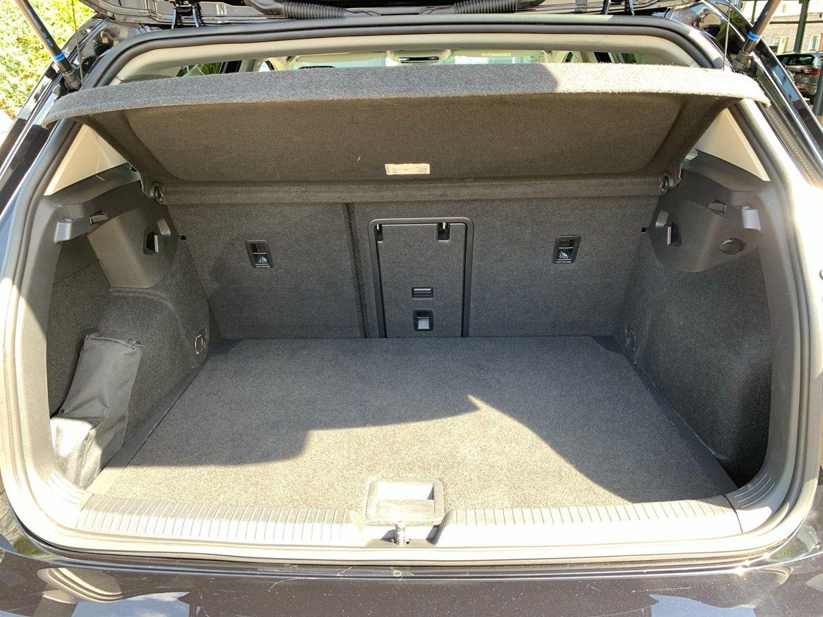 Volkswagen Golf VIII 2.0 TDI Life +KAMERA+NAVI+SHZ+PDC+LED+, миниатюра 12
