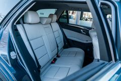 MERCEDES-BENZ E350  T CDI 4Matic/ AIRMATIC/ AHK/ MASSAGE