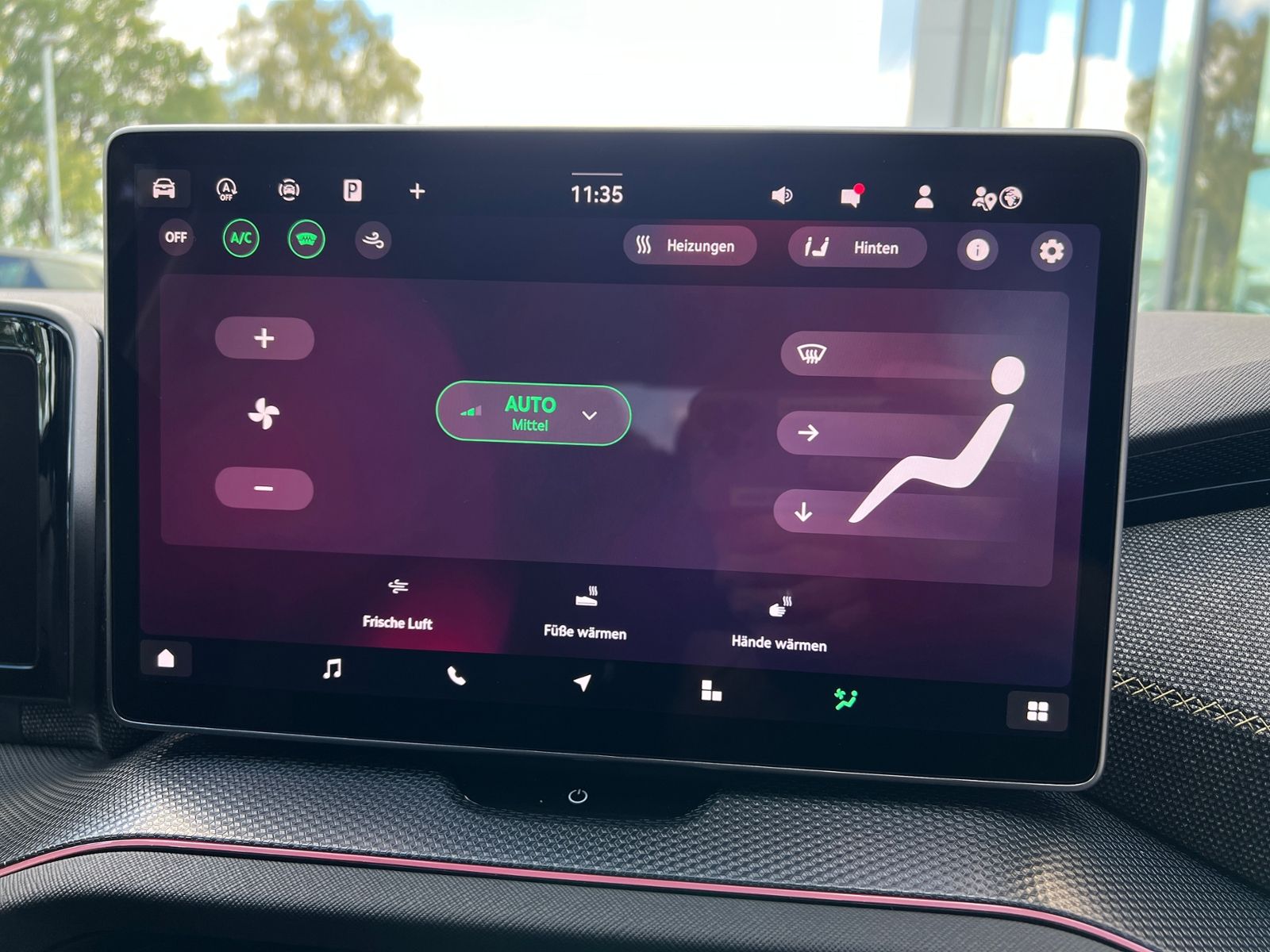 Fahrzeugabbildung SKODA Kodiaq Selection 2.0 TDI DSG *LED,AHK,Navi,Winte