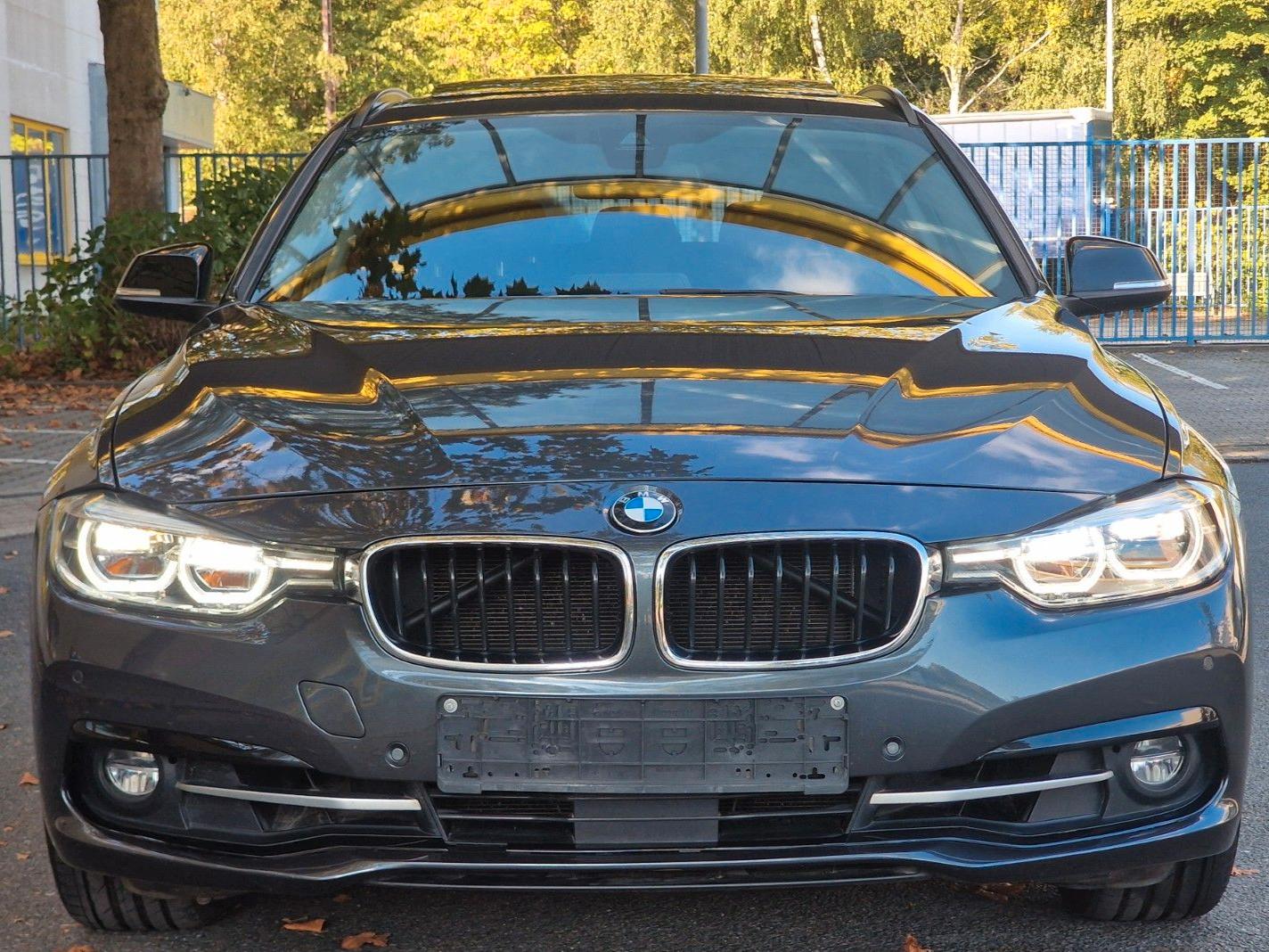 BMW 330 i SPORT LINE*PANORAMA*HEAD UP*AUT*GARANTIE*