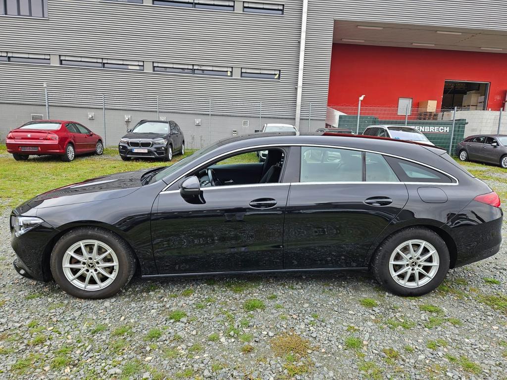Mercedes-Benz CLA 180 Shooting Brake