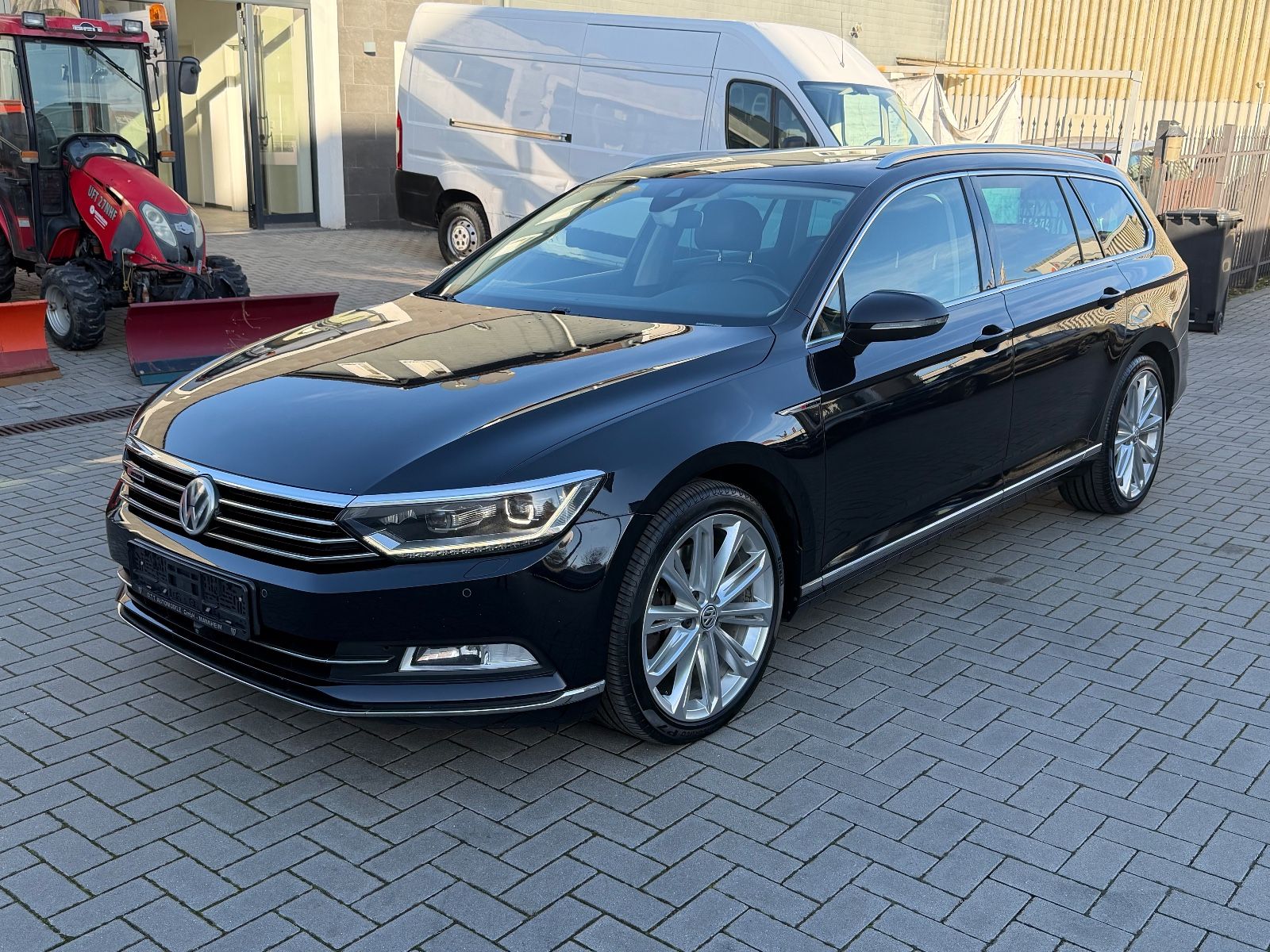 VW Passat Variant 2.0 TDI  Highline-4Motion-Pano-