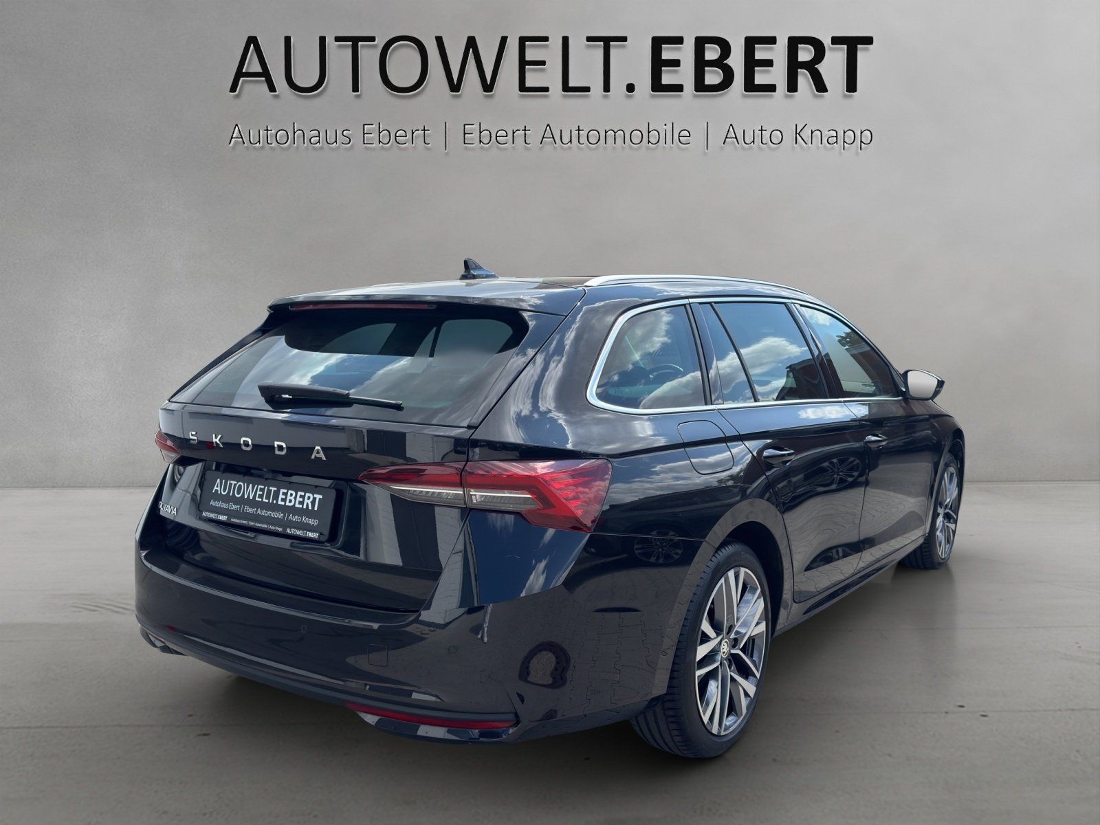 Fahrzeugabbildung SKODA Octavia 2.0 TDI DSG Selection/AHK/KAMERA/ACC/