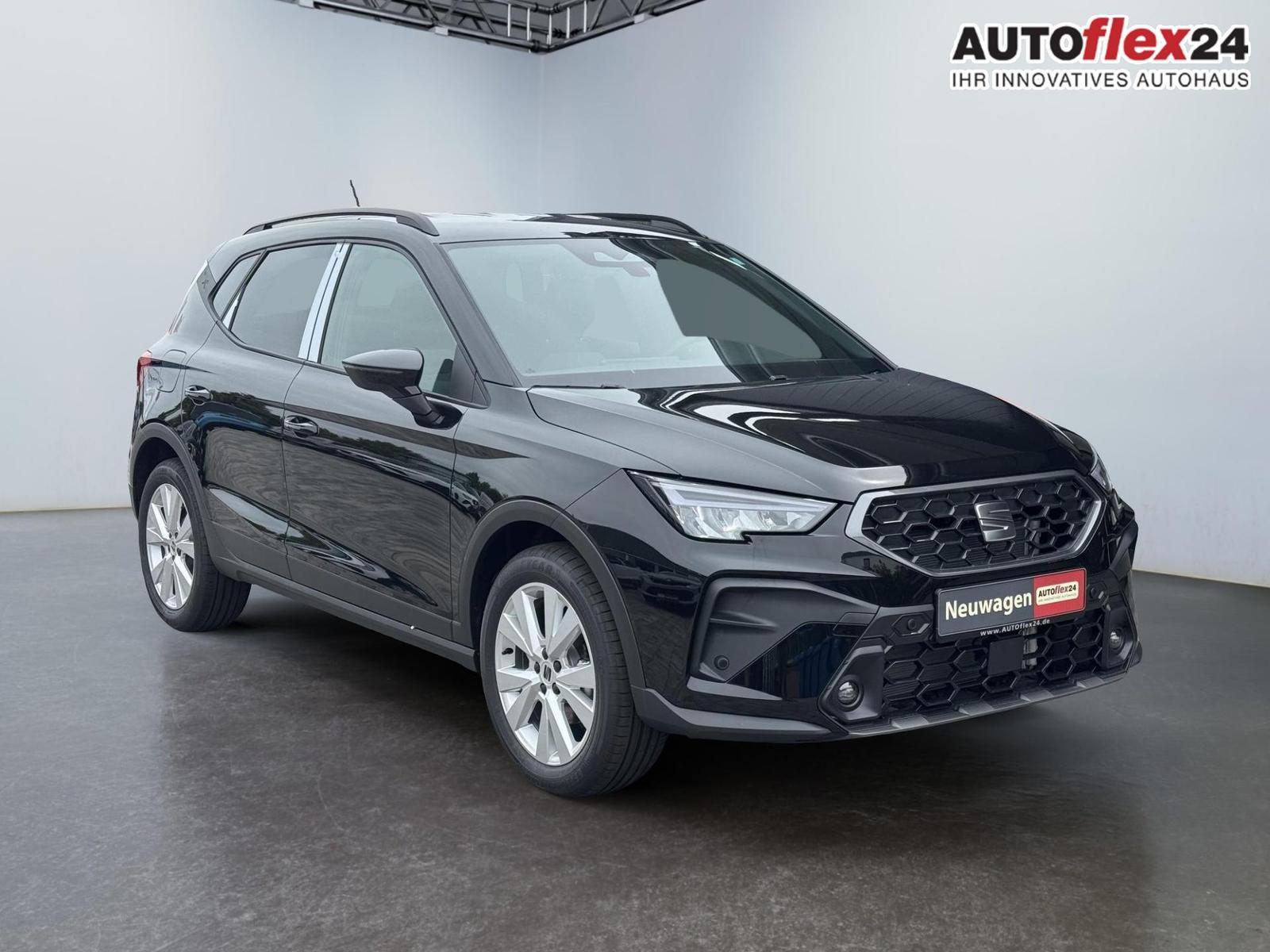 Seat Arona FR 1.5 TSI DSG Mo26 ACC 2Zokl 2xPDC Kam...