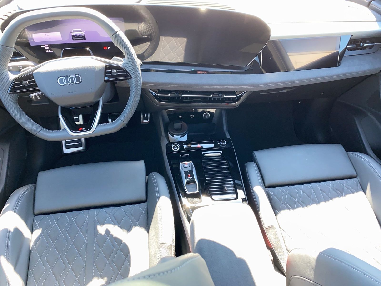 Audi Q6 e-tron - Bild 11