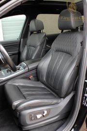 BMW X7 M50 - 8