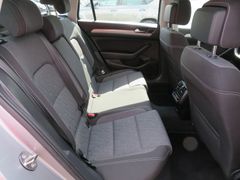 VW Passat Variant 2.0 TDI Business DSG LED Nav digi VW Passat Variant 2.0 TDI Business DSG LED Nav digi