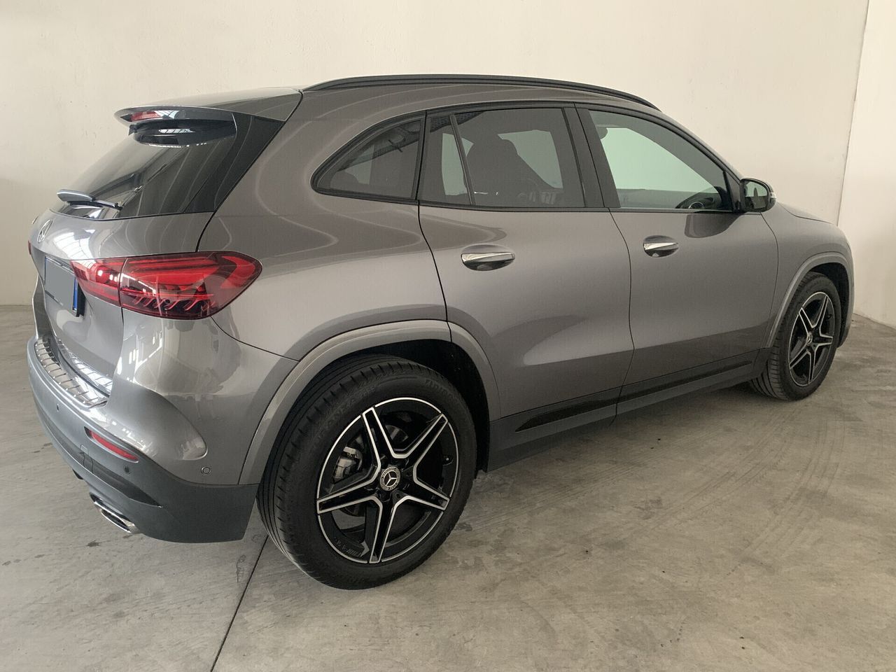 Mercedes-Benz Mercedes GLA 200 no vincoli leggi descrizione imagem 3
