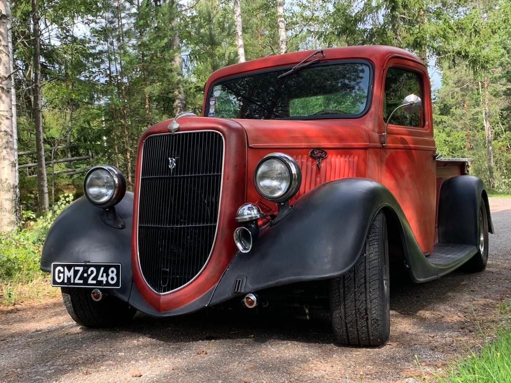Ford F 100