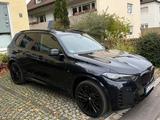 BMW X5 30d xDrive M Sport Paket Pro *ICONIC-GLOW* - gebrauchte BMW X5 aus dem Jahr 2024