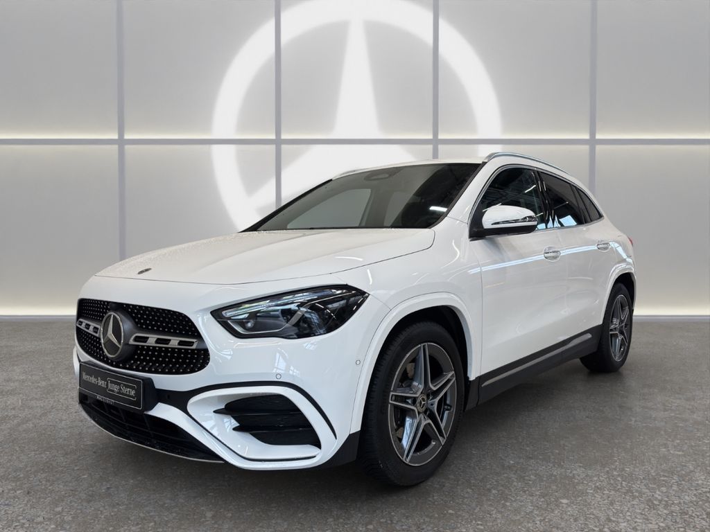 Mercedes-Benz GLA 200