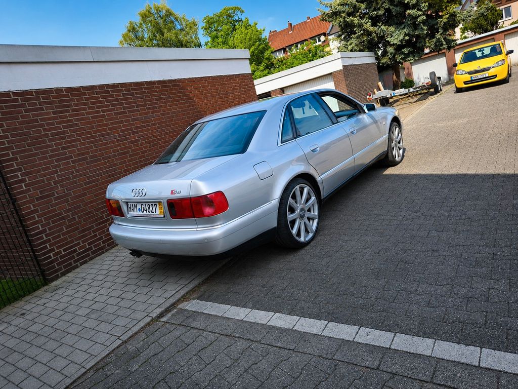 Audi A8