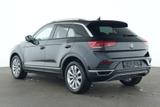 Volkswagen T-Roc Sport 1.5 TSI 110kW DSG AHK*PDC*NAV*LED*SH - VW T-Roc Gebrauchtwagen in München