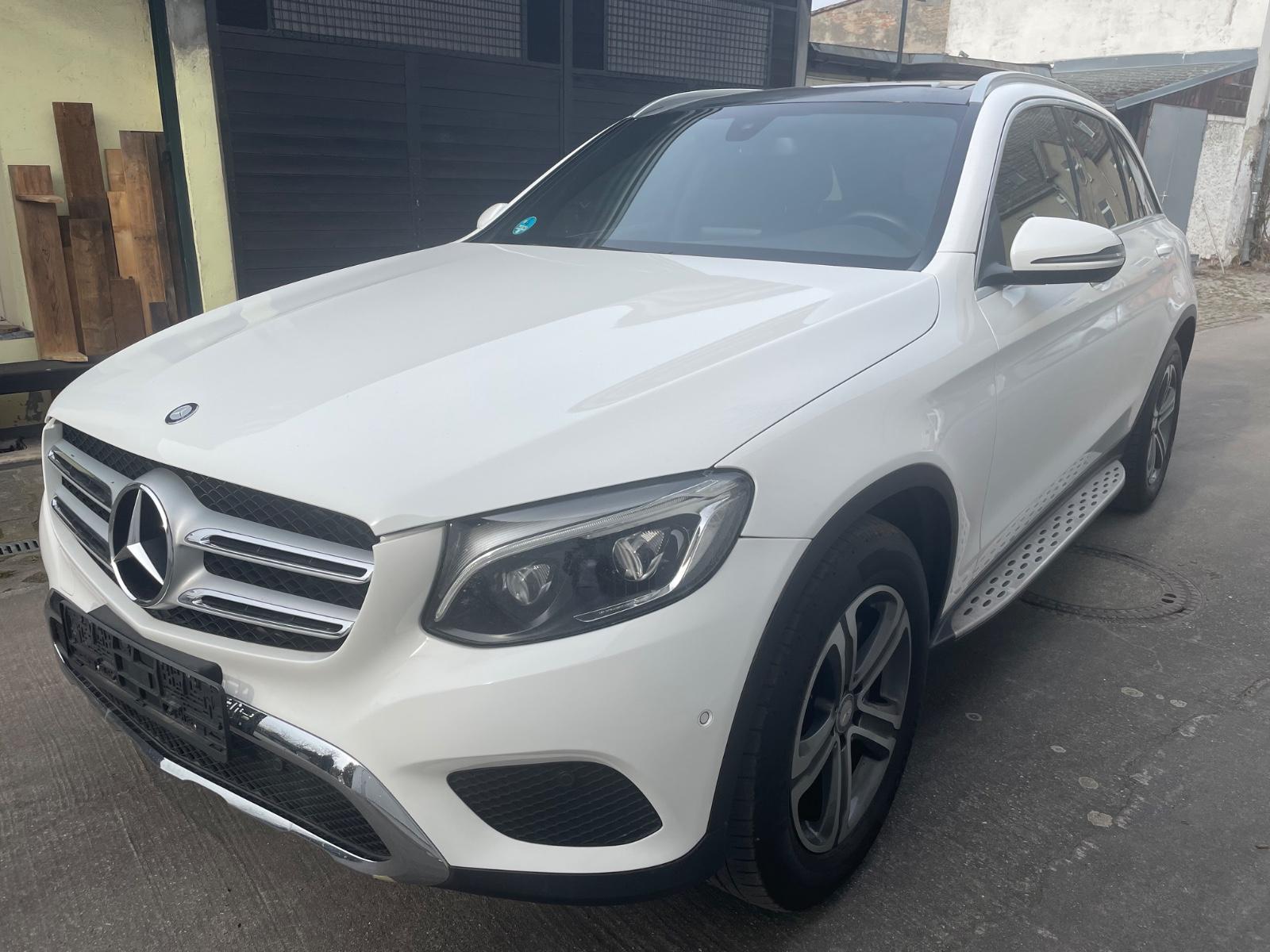Mercedes-Benz GLC 250 d 4Matic Panorama*Leder*Kamera*