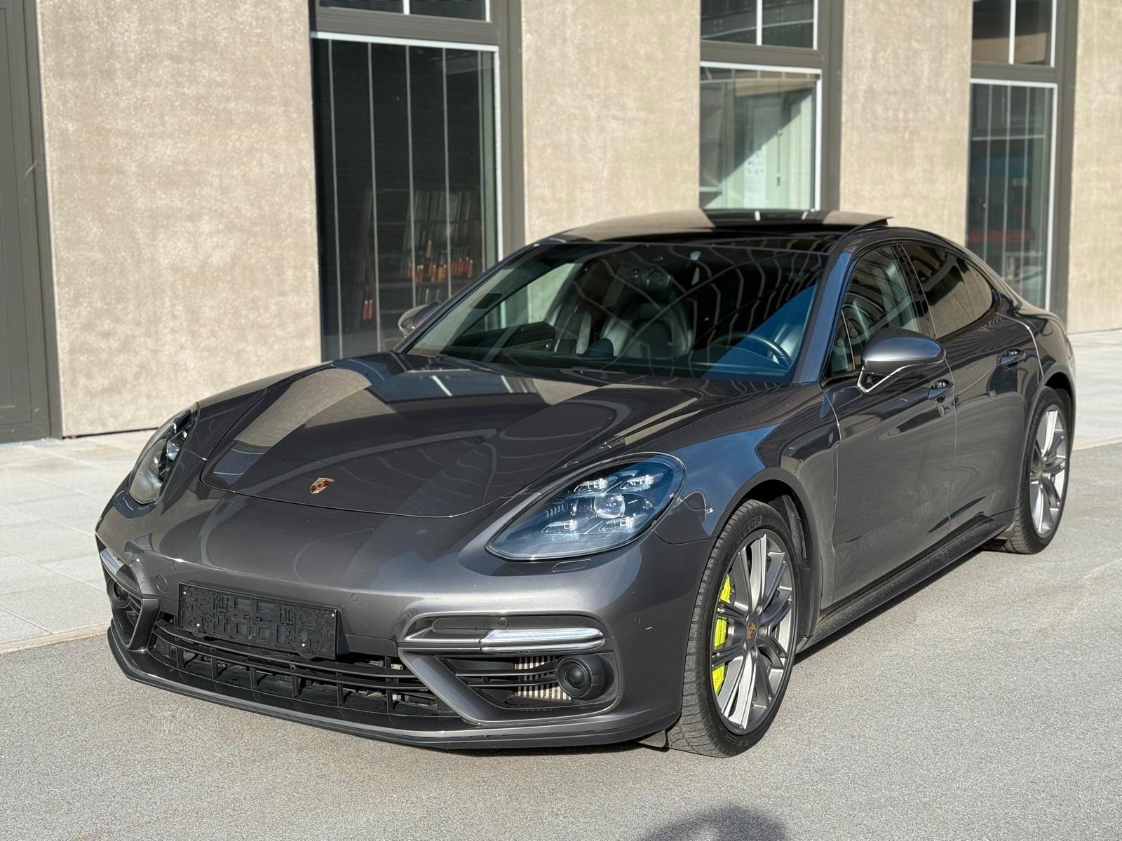 Porsche Panamera TurboS E-Hybrid *S.Chorno*PANO*HUD*CARB