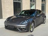 Porsche Panamera TurboS E-Hybrid *S.Chorno*PANO*HUD*CARB - Porsche Panamera Turbo mit Hybrid-Antrieb (Benzin/Elektro)