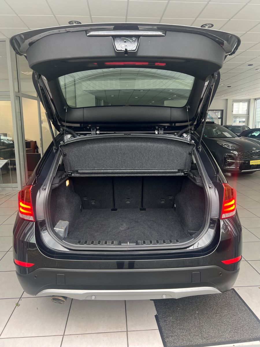 Fahrzeugabbildung BMW X1 18 d xDrive * AUTOMATIK *