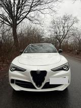 Alfa Romeo Stelvio 2.9 Bi-T. V6 375kW Quadrifoglio AT8-... - Alfa Romeo: 3.2