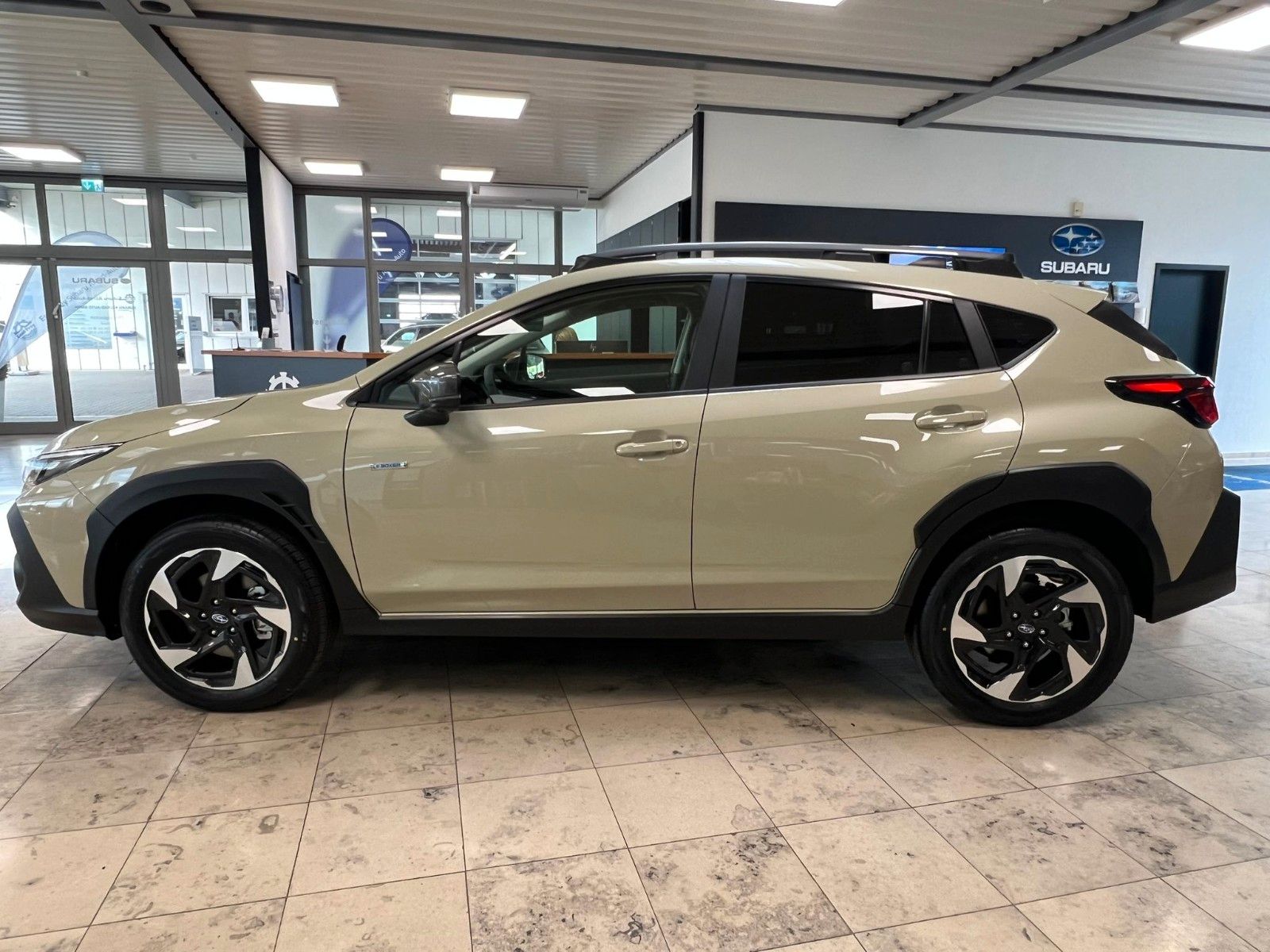 Subaru Crosstrek 2.0ie Comfort Lineartronic 4WD imagem 2