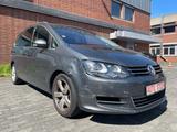 Volkswagen Sharan Highline 7.STZ*PANO*LEDER*Bi-XENON*KAMERA - Volkswagen Sharan in Wiesbaden