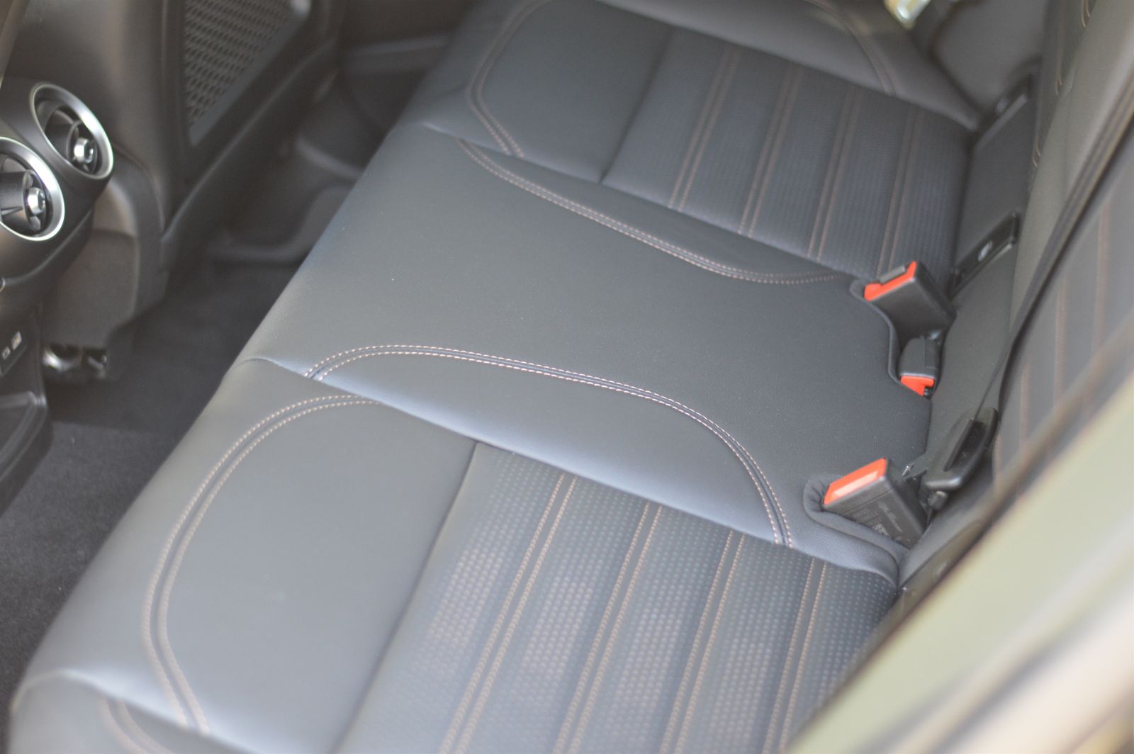 Alfa Romeo Stelvio - Bild 8