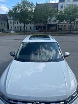 Volkswagen Tiguan Allspace 2.0 TDI "Highline" 4M,HuD,Pano - Volkswagen Tiguan Allspace in Herne
