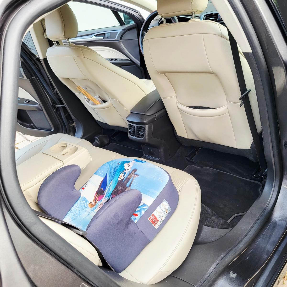 Ford Mondeo Hybrid, neu Getriebe. 