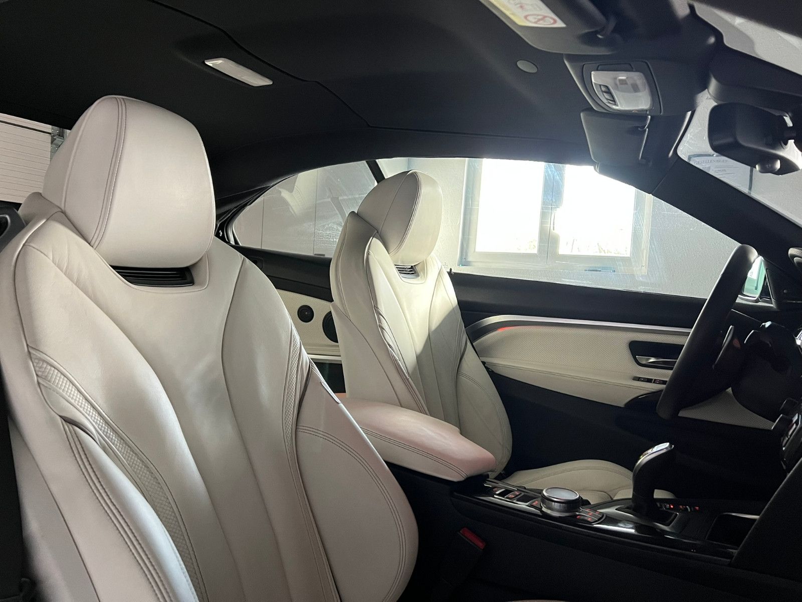 Fahrzeugabbildung BMW 430 i Cabrio M SPORT/H&K/360*/LED/HuD/DE FZG