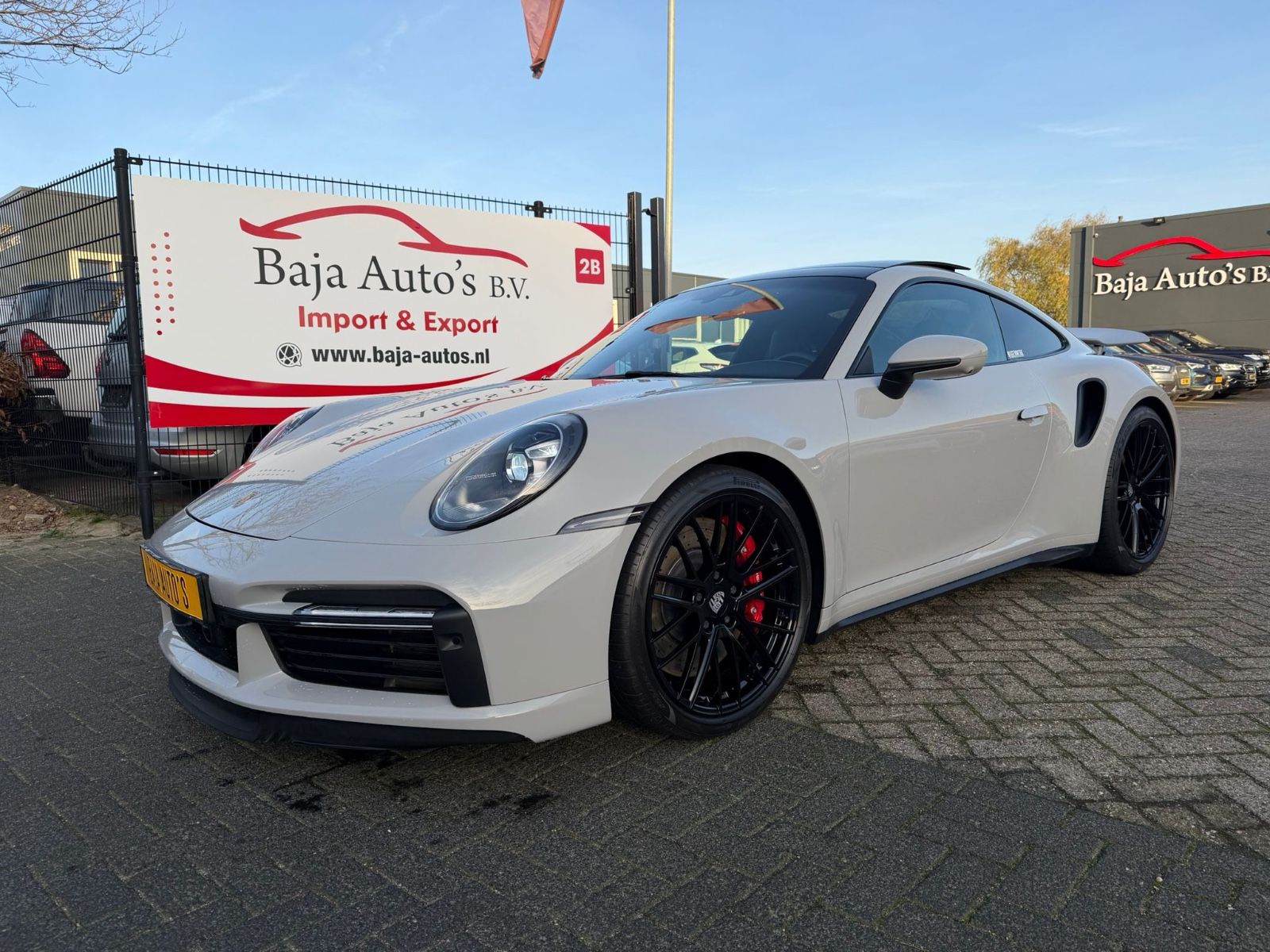 Porsche 911 Turbo imagem 2