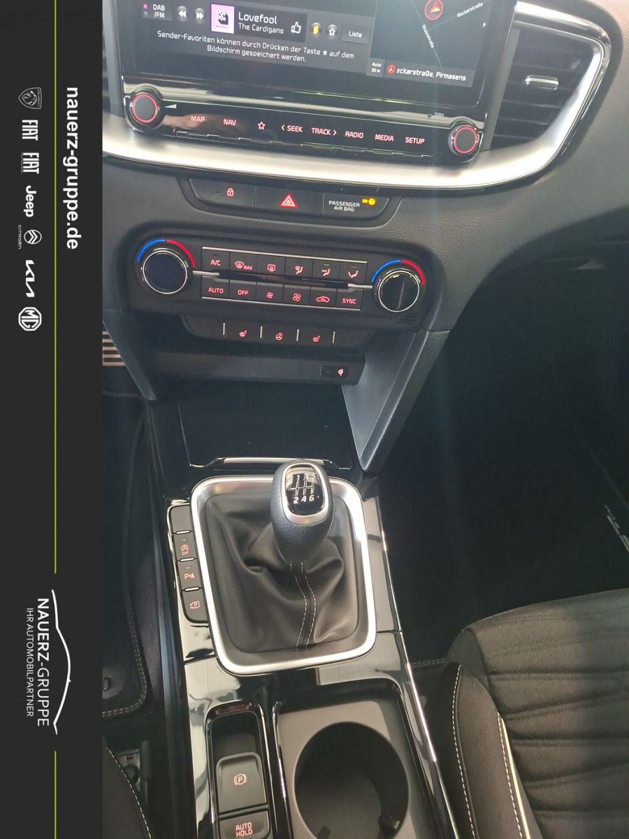 Fahrzeugabbildung Kia Ceed 1.5 T-GDI GT-Line