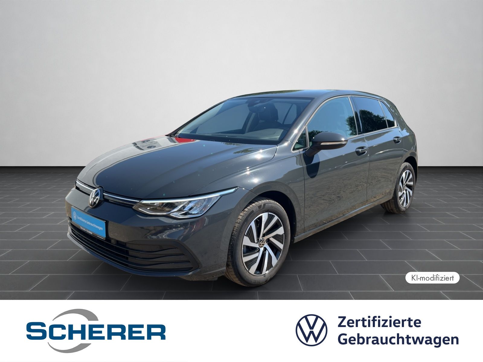 Volkswagen Golf VIII 1.0 eTSI DSG Life SHZ LED AHK LED ACC