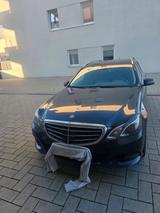 Mercedes-Benz E 300 E T-Modell E 300 BlueTec - Mercedes-Benz E 300 mit Diesel-Antrieb: Stoff, Kombi