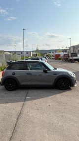 MINI Cooper S Cooper S - MINI Cooper S aus 2014
