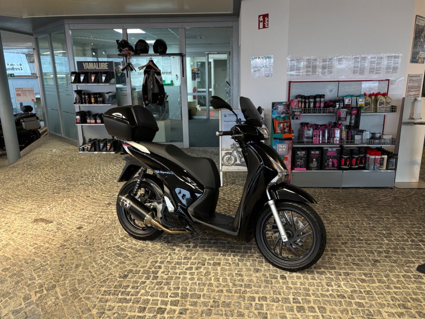 Fahrzeugabbildung Honda SH 125 i sehr gepflegt,