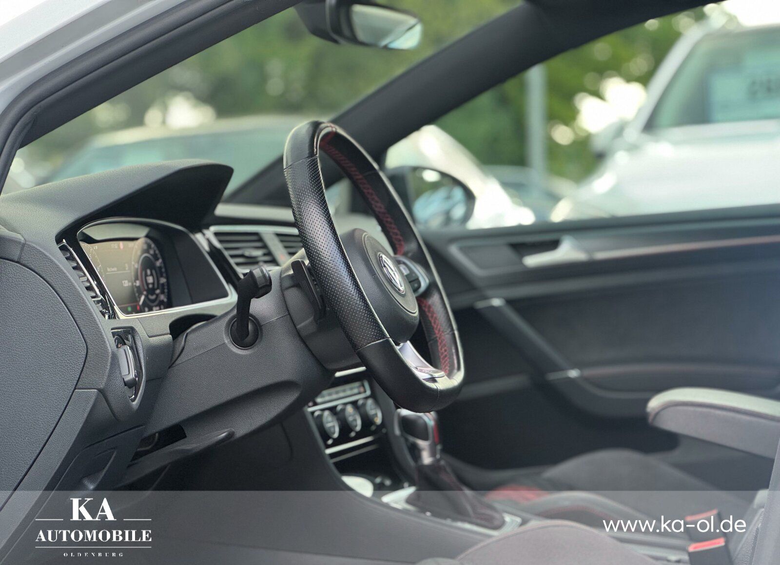 Volkswagen Golf VII 2.0 TSI GTI TCR Navi ACC Kamera Perlmut foto 9