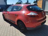 Renault Megane III 1,6+Klima+PDC+EFH+4WR+EU5+Garantie - Renault Megane: 4.1