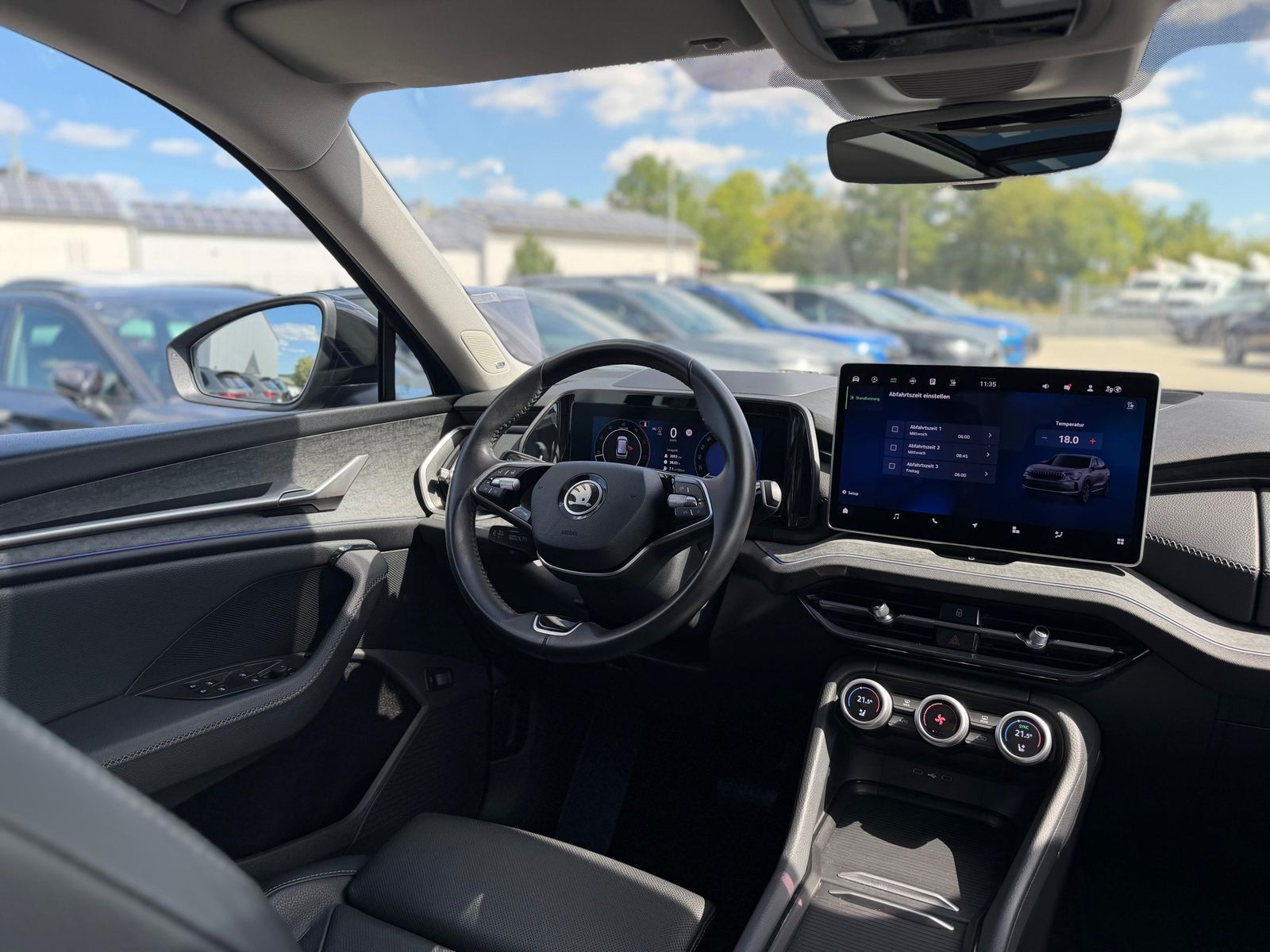 Illustration du véhicule SKODA Kodiaq 2.0 TDI 4x4 Selec PANO*AHK*MATRIX*StandH.
