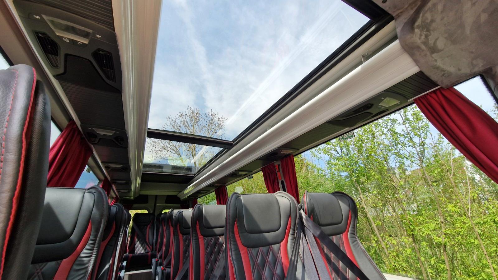 Mercedes-Benz 519 und 517 Glasdach XXL  20 Sitze Lord Exclisiv