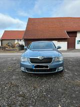 Skoda Superb 1.8 TSI - TÜV bis 2028 - gepf... - Skoda Superb: 2.8